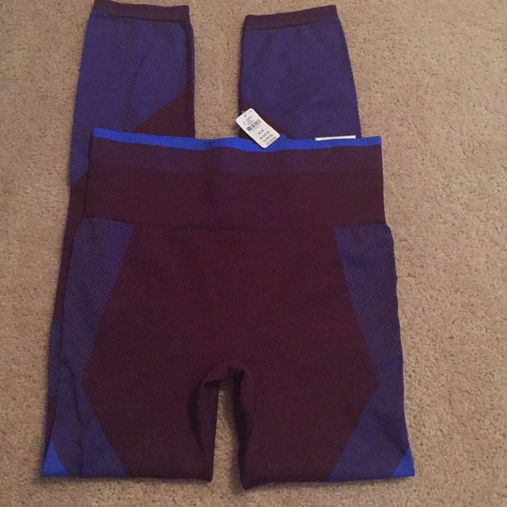 VS PINK Cool & Comfy Leggings Size L - Picture 6 of 6